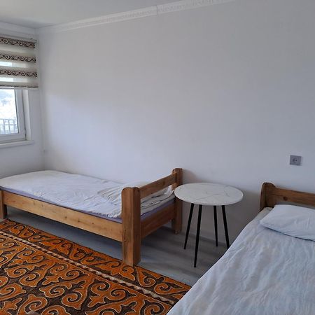 "Ailun" Guest House Tong Exterior foto